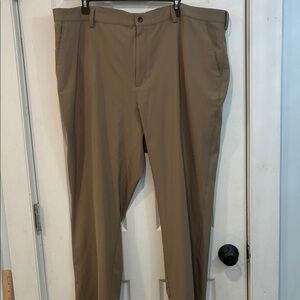 Greg Norman Collection Men's Khaki Pants athletic wear.